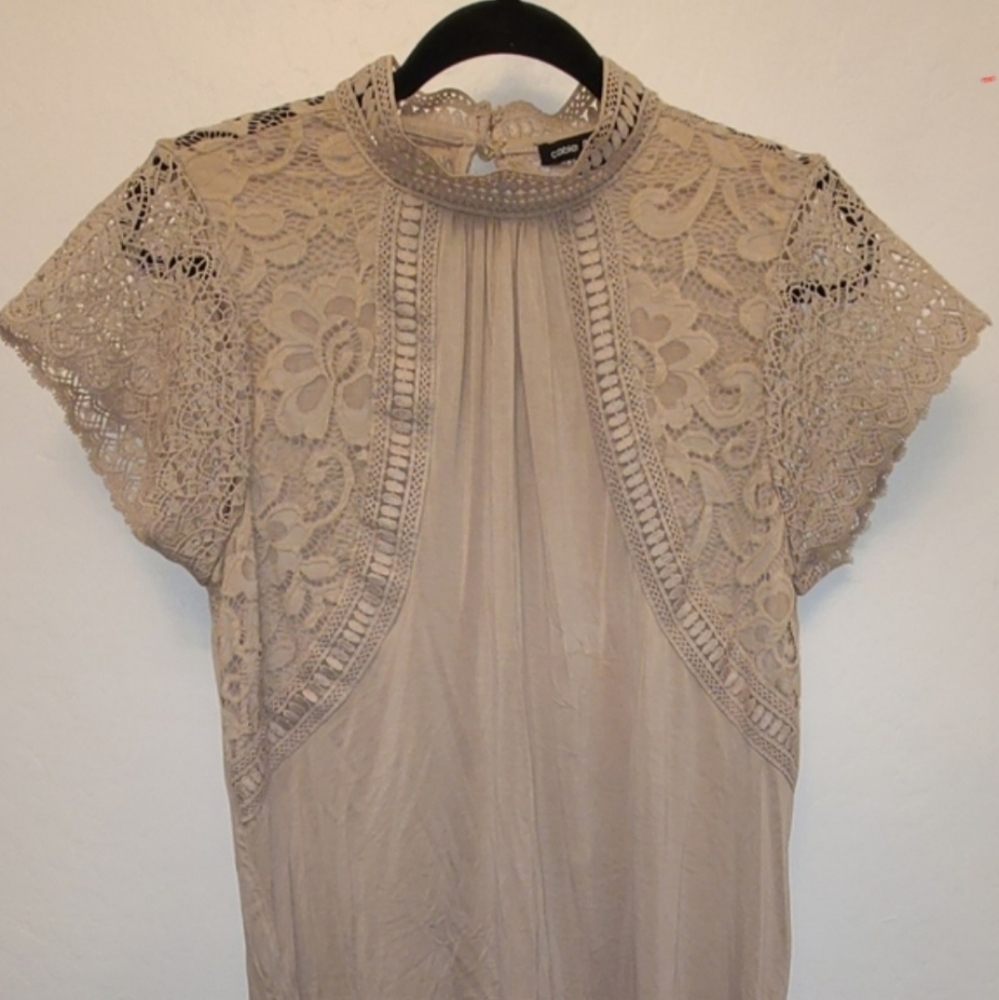 Cable and Gauge Biege large blouse